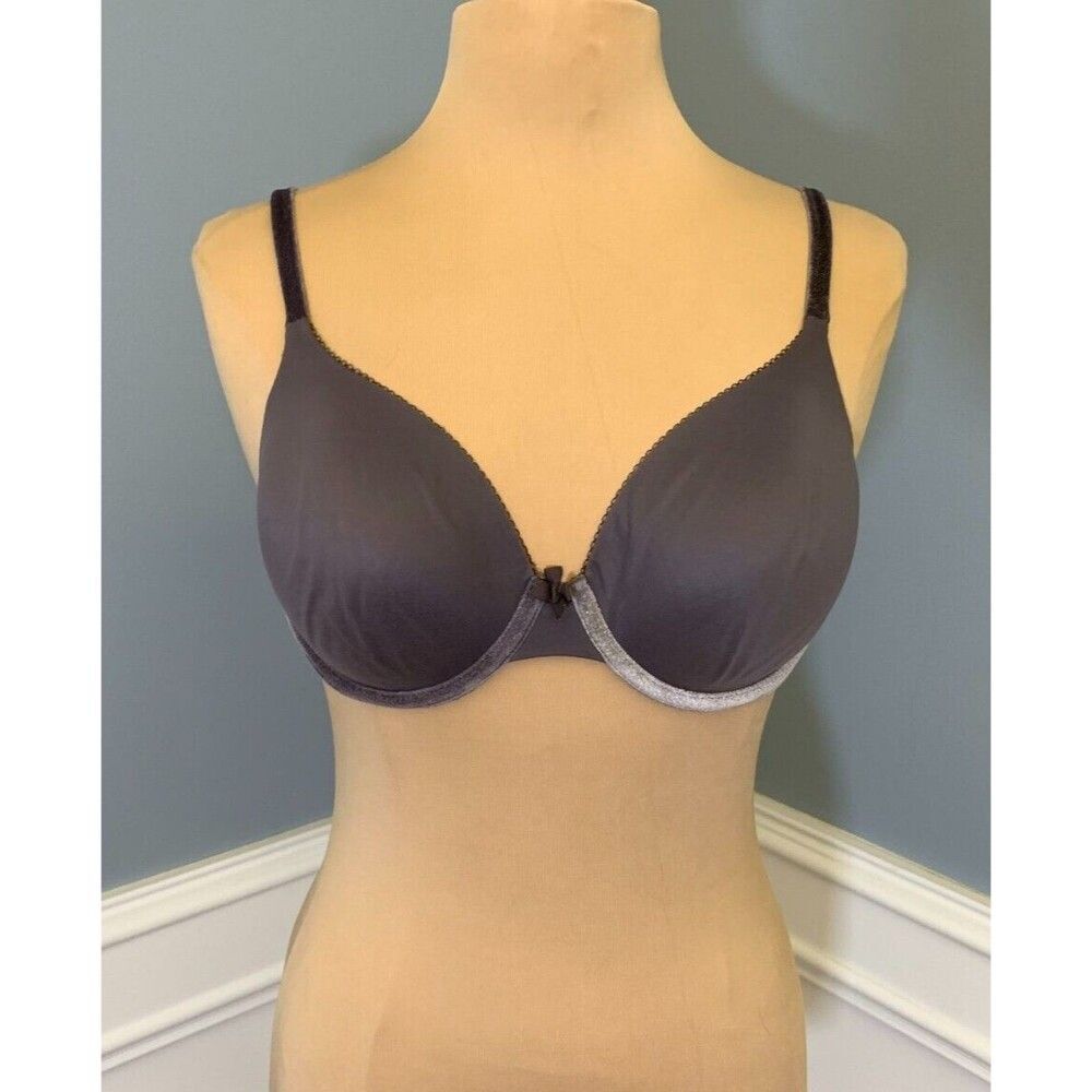 Victoria's Secret Bra 34D Perfect Coverage Push Up Demi Smooth